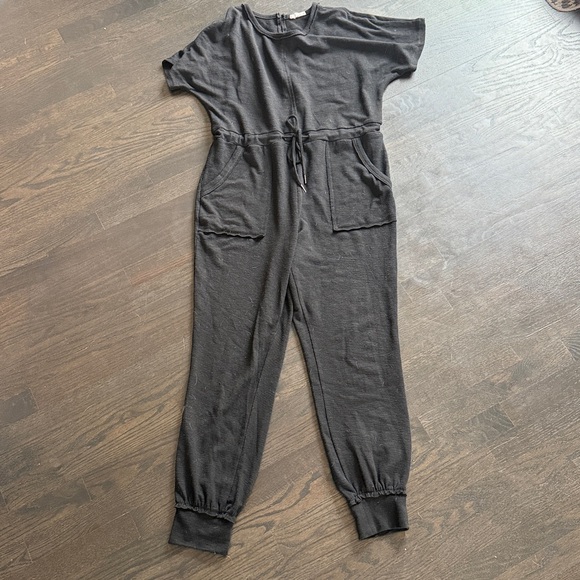 In Loom black short sleeve pant jumpsuit Large - Picture 7 of 8